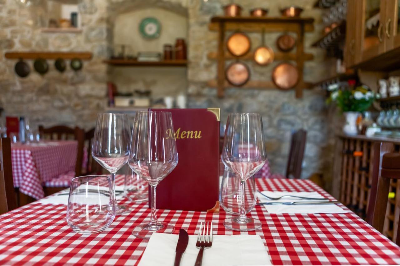 Paternopoli Il Poggio Degli Antichi Saporiヴィラ エクステリア 写真