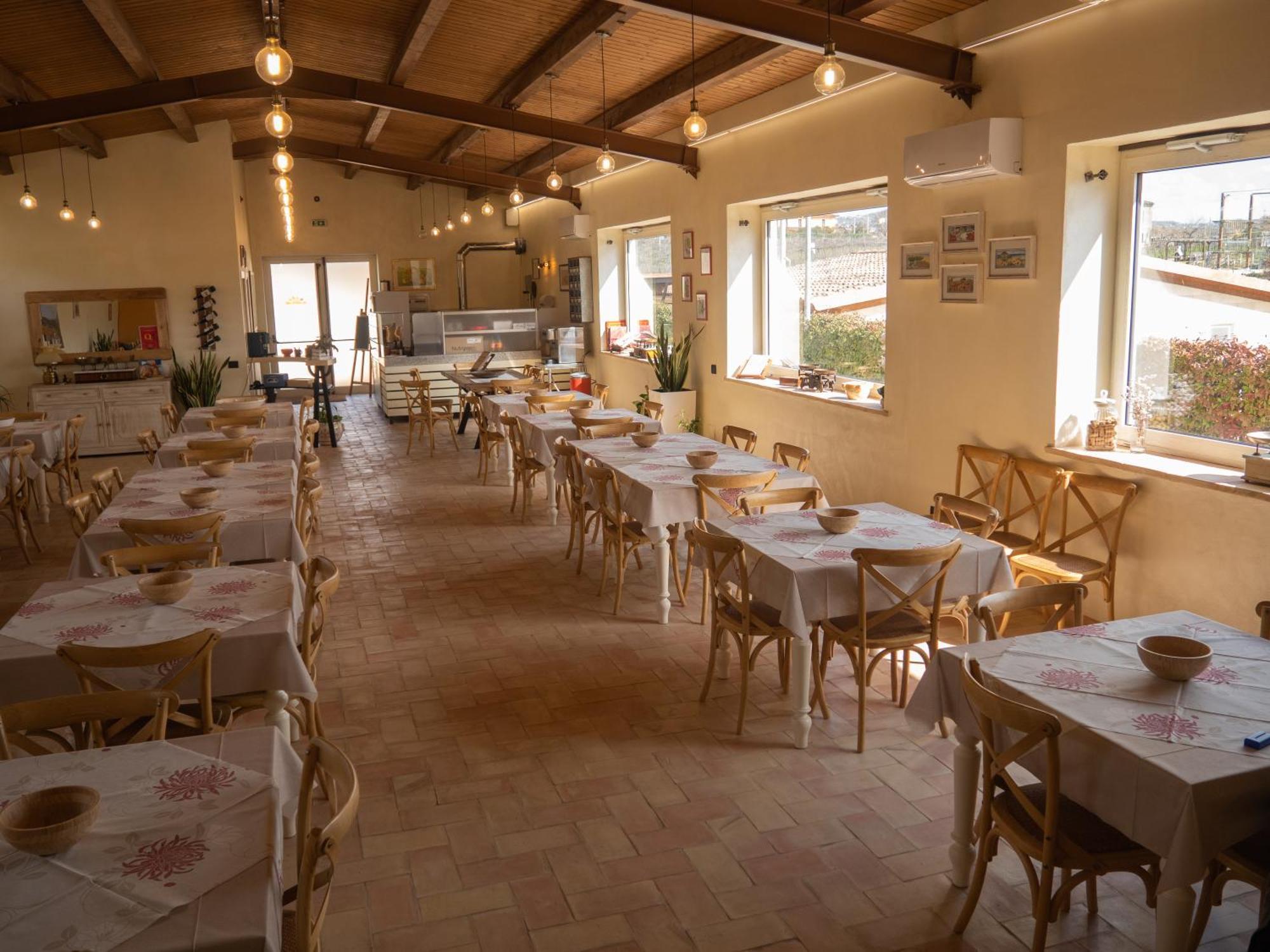Paternopoli Il Poggio Degli Antichi Saporiヴィラ エクステリア 写真